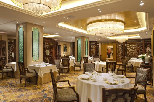 Restaurant-Shang-Palace-Dining-room-Claudia