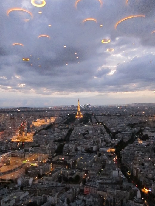 Ciel-de-Paris-Flying-Saucer-shot