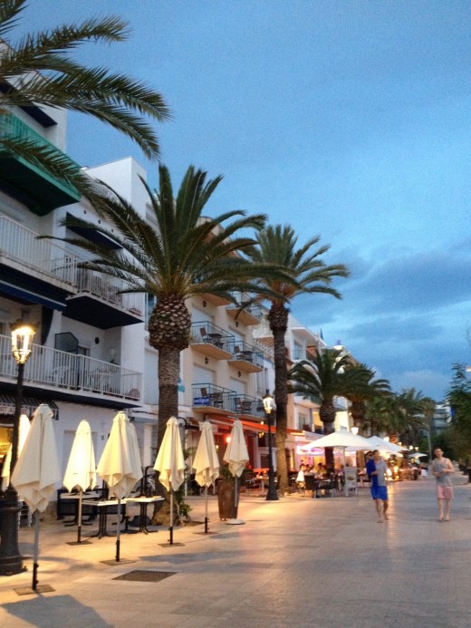 Mare-Nostrum-Sitges-seafront