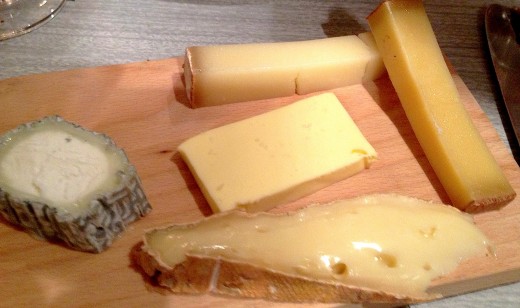 Enfants-Rouge-cheese-board