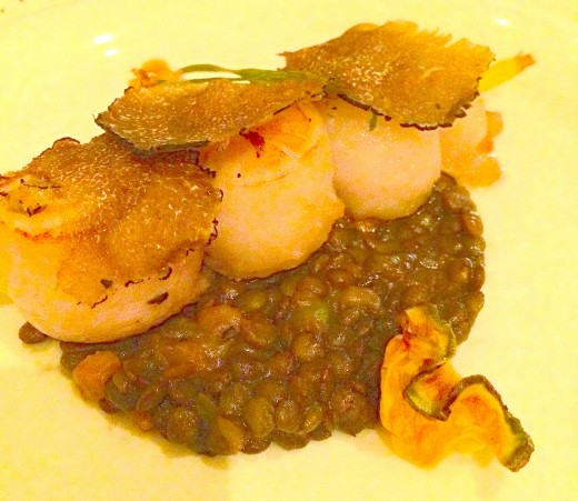 Viola - Scallops with lardo