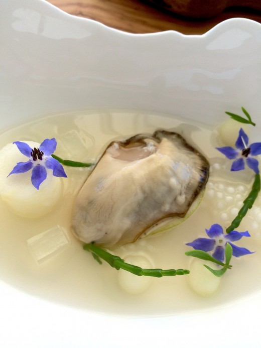 Mirazur - Oyster with tapioca pearls