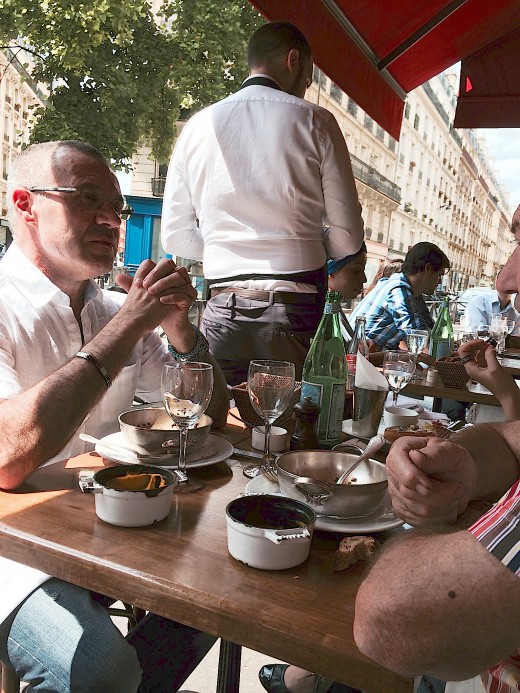 Chadenoux - Terrace with people, the neighbors