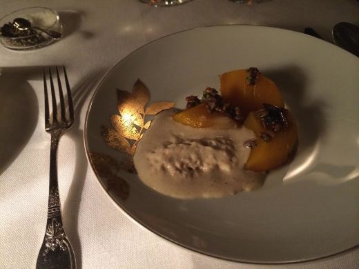 Ledoyen Butternut with seeds and fermented bread