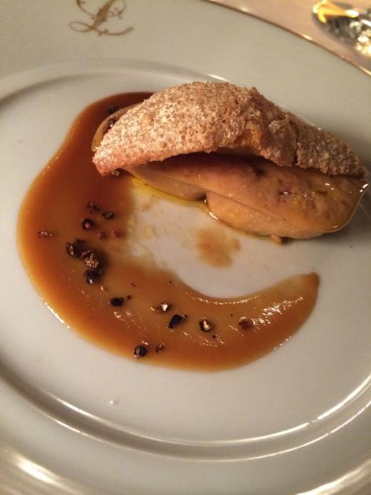 Ledoyen - Foie gras poached in Rivesalte with meringe crusted