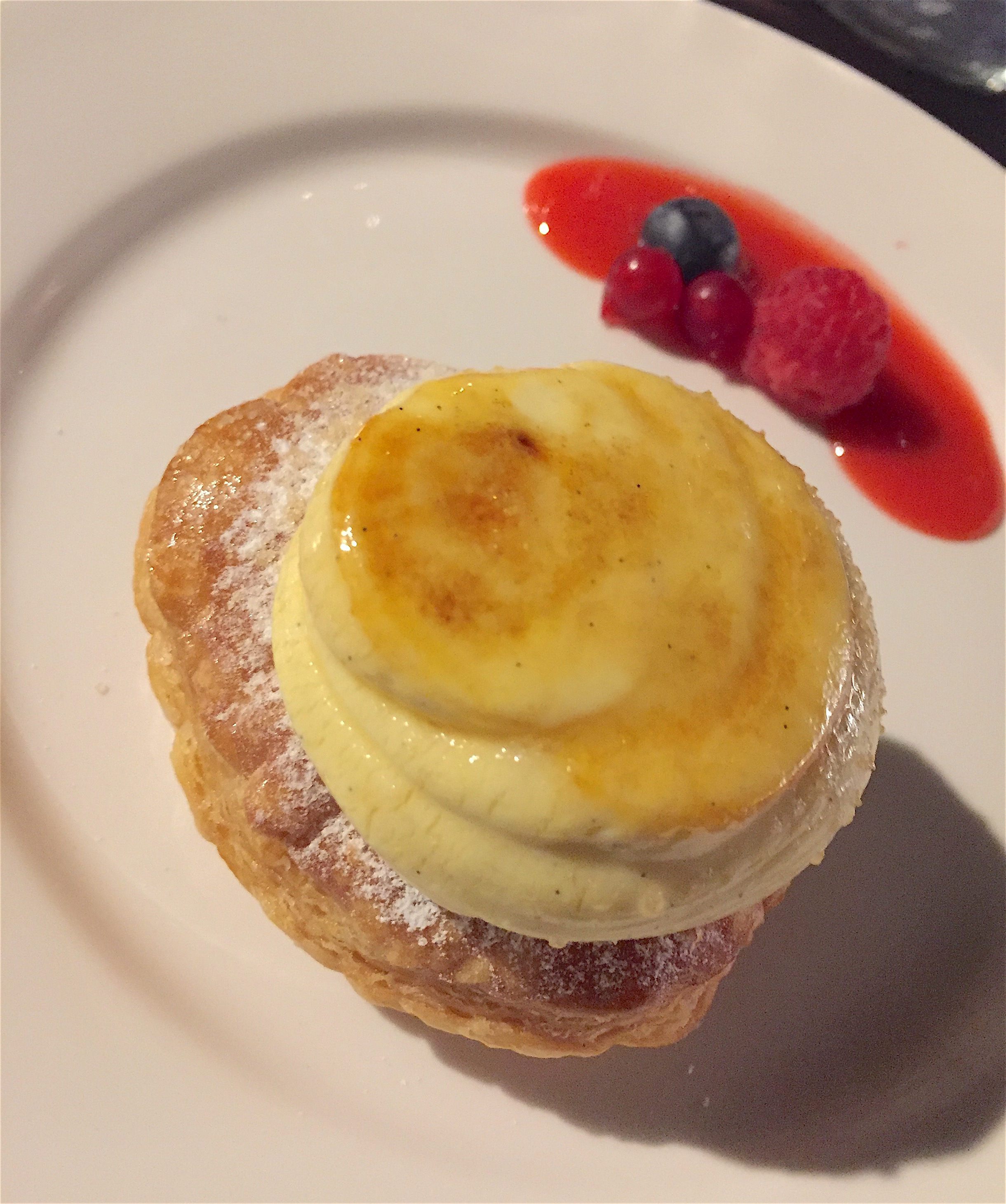 Bistrot de la Galette - Puits d'Amour pastry @Alec Lobrano