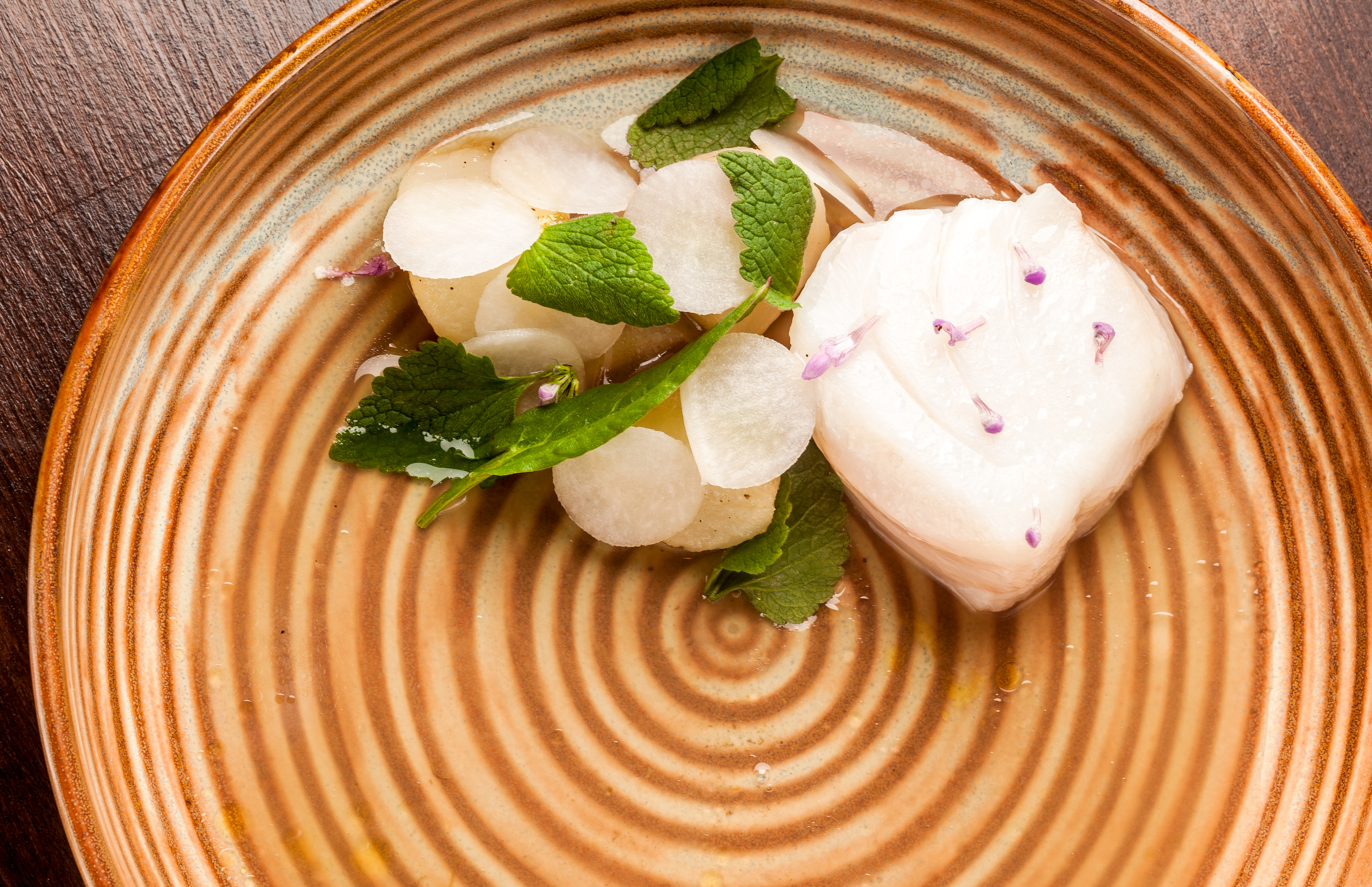 Detour - Cod with radishes