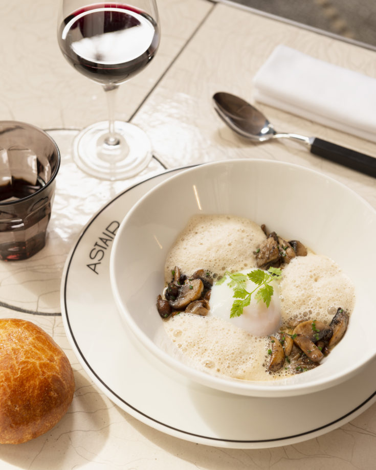Astair - coddled egg with mushrooms @Vincent Leroux