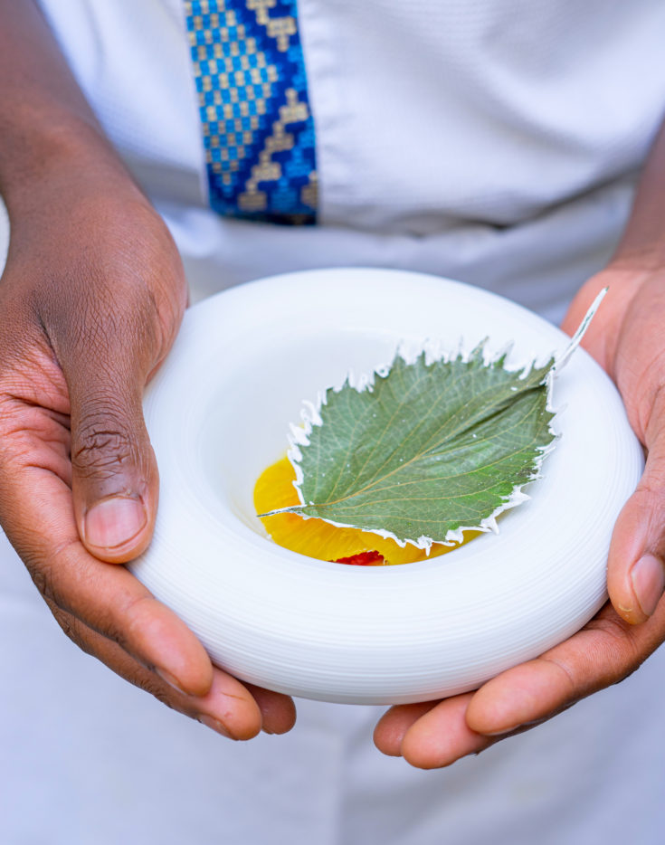 Mory Sacko - marinated pineapple, bissap sorbet, candied shiso leaf @Quentin Tourbez